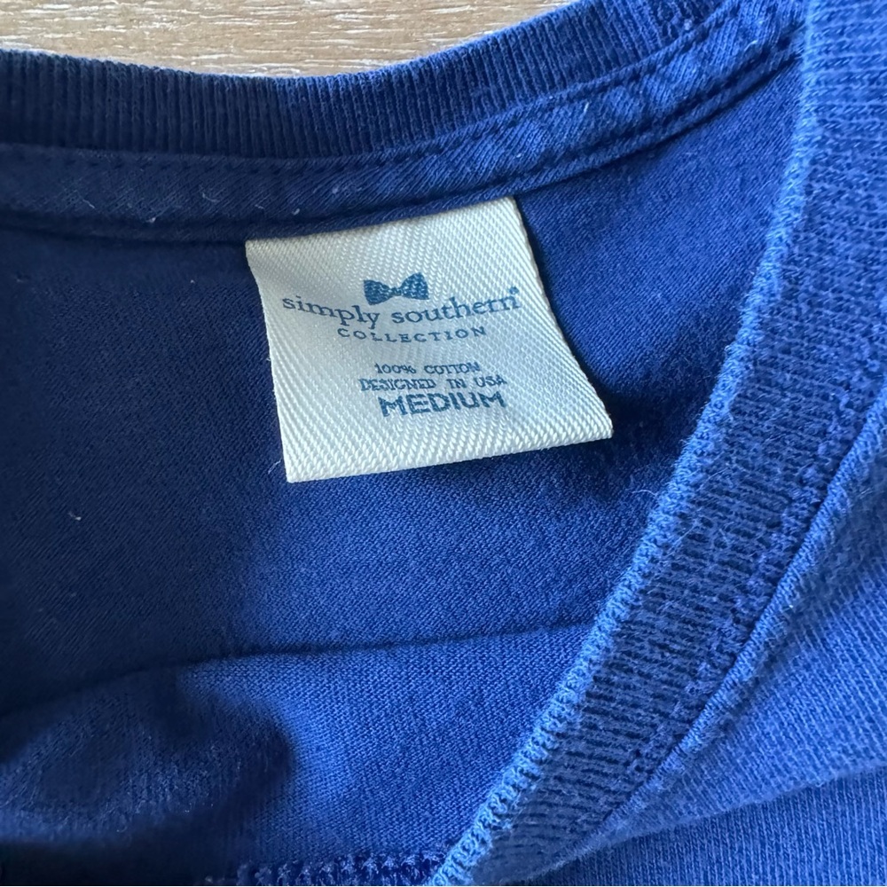 Two tees - Picture 8 of 9